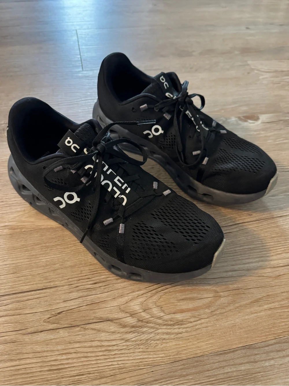 On Running Running Men's Cloudnova Black Performance Sneakers Size 10 - LIKE NEW - Picture 1 of 4